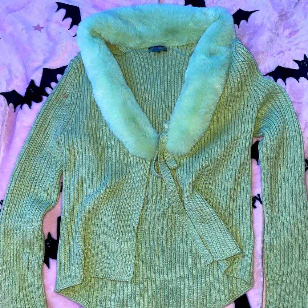 green fuzzy top